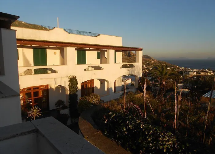 Ξενοδοχείο Al Bosco 3*