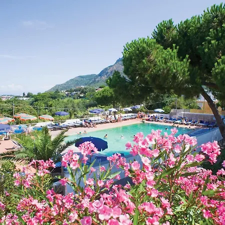 Al Bosco Hotel 3*