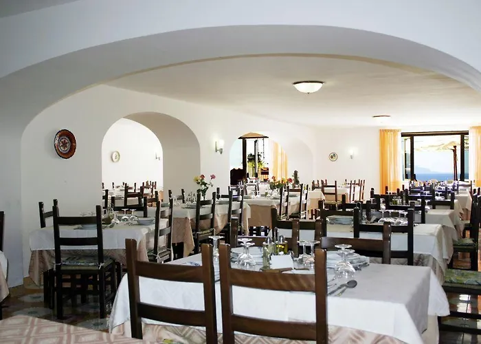 Al Bosco Hotell 3*